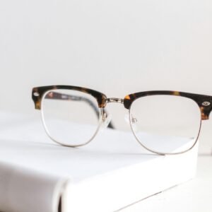 Classic acetate havana